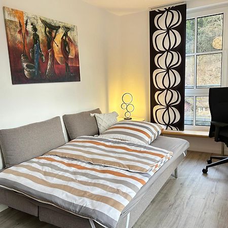 Grosszuegiges Helles Penthouse -Komplette Etage- Mit Balkon Und Stellplatz In Ruhiger Lage 库姆巴赫 外观 照片