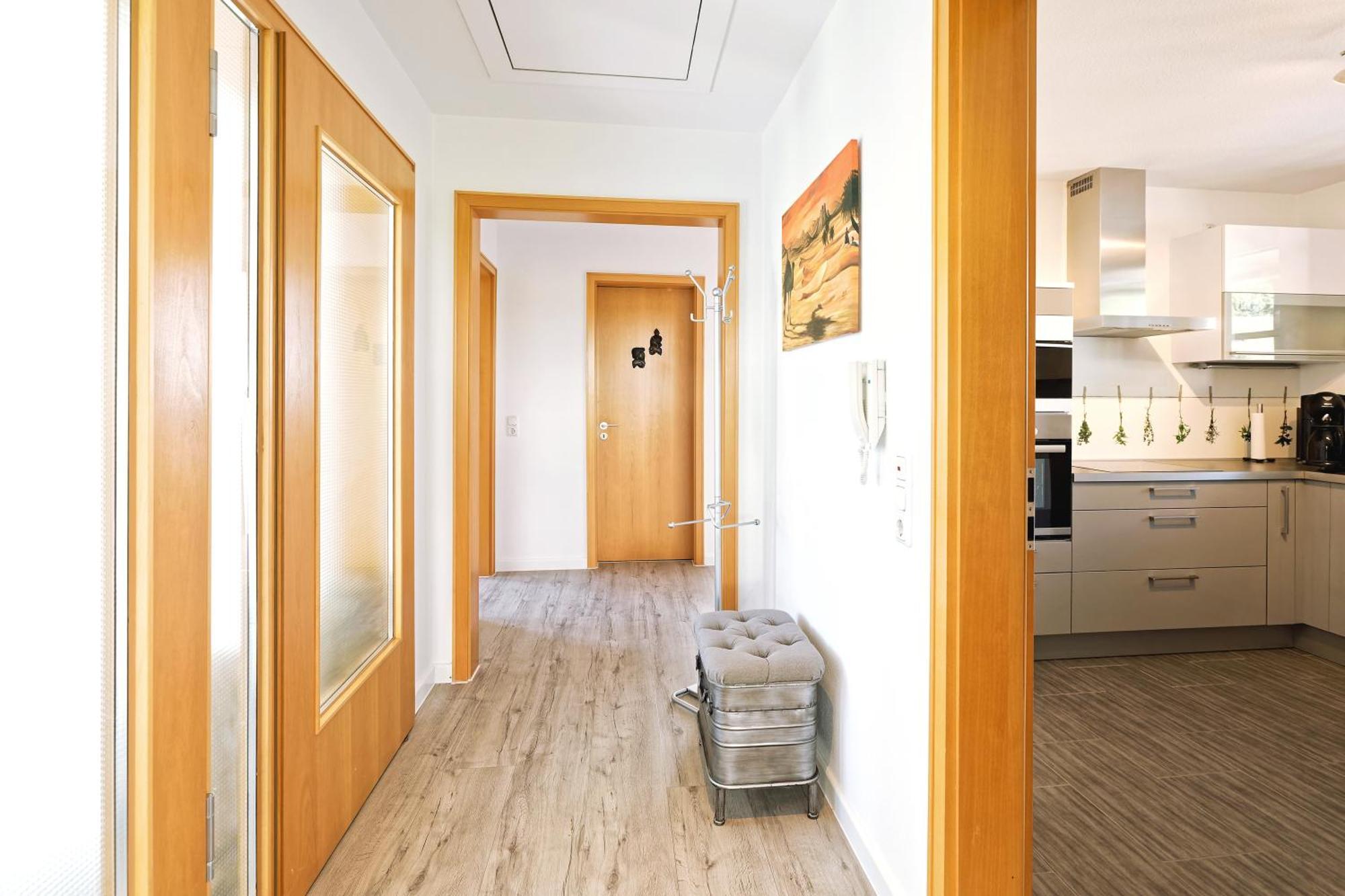 Grosszuegiges Helles Penthouse -Komplette Etage- Mit Balkon Und Stellplatz In Ruhiger Lage 库姆巴赫 外观 照片